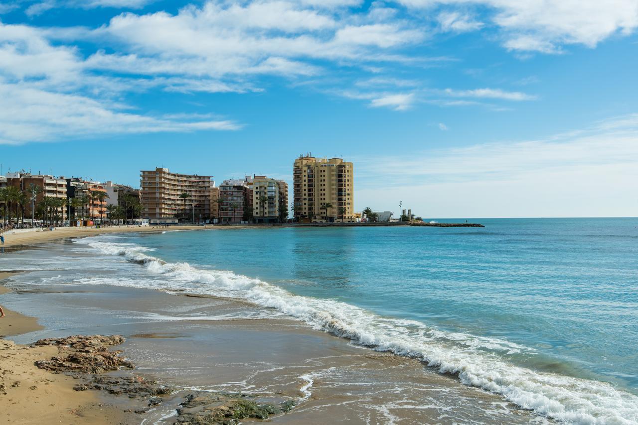 Casas Holiday - Playa Del Cura 1 또레비에하 외부 사진