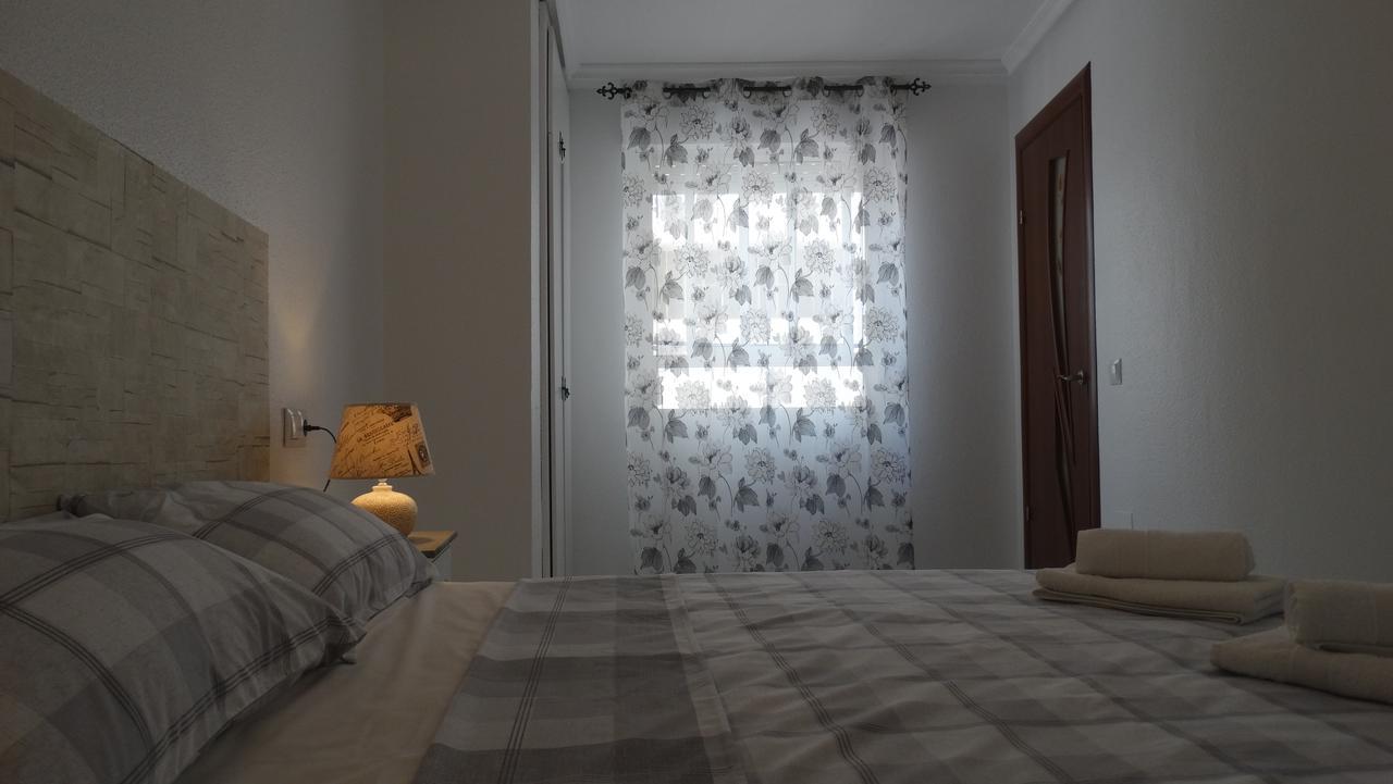 Casas Holiday - Playa Del Cura 1 또레비에하 외부 사진