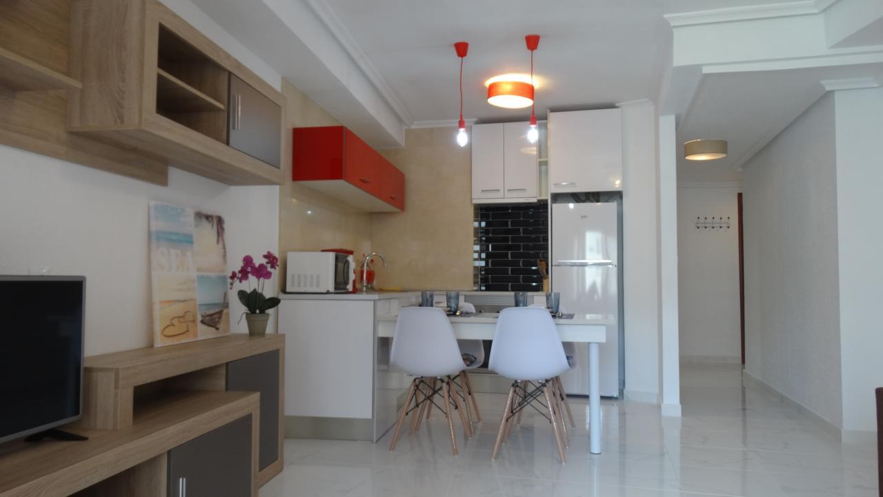 Casas Holiday - Playa Del Cura 1 또레비에하 외부 사진